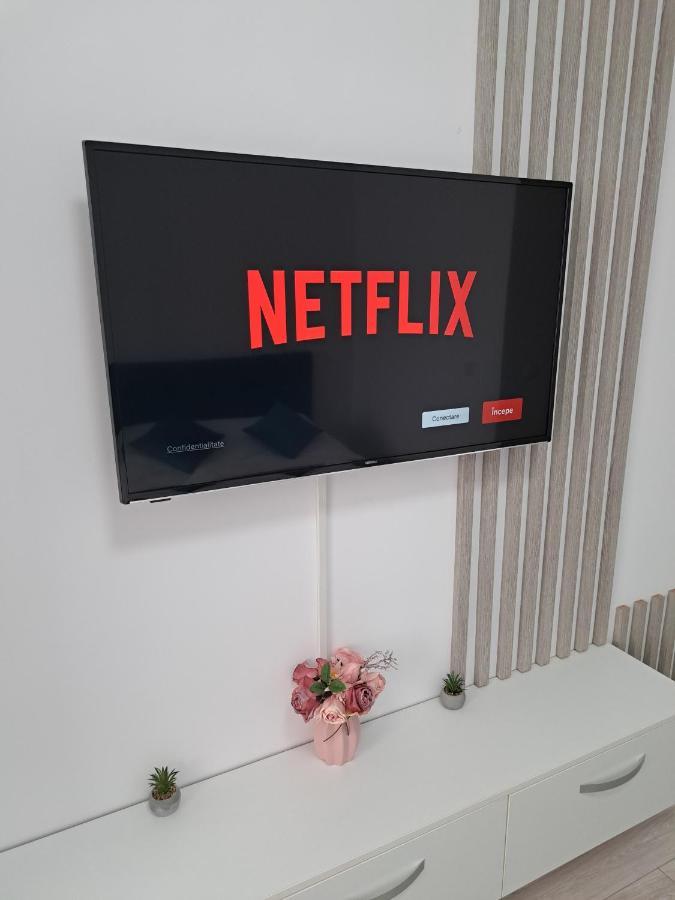 Amda Studio Онешти Экстерьер фото